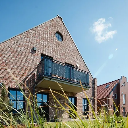 Kuesten Sued - Seitliche Wasserlage, Terrasse, 70qm Апартаменты *