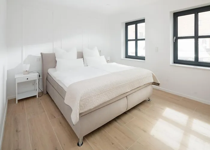 Kuesten Sued - Seitliche Wasserlage, Terrasse, 70qm Appartement *